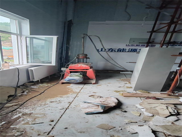 阜宁地基基础下沉墙体裂缝加固注浆顶升施工